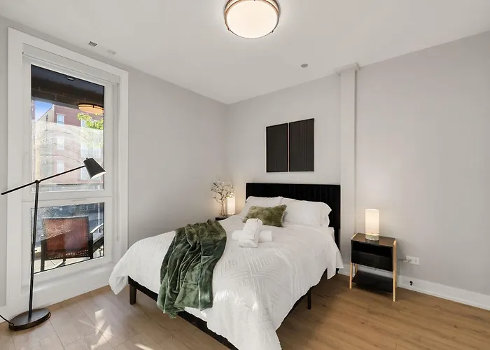 Apartment Bright 2bed 2bath In Brand New Pilsen Development