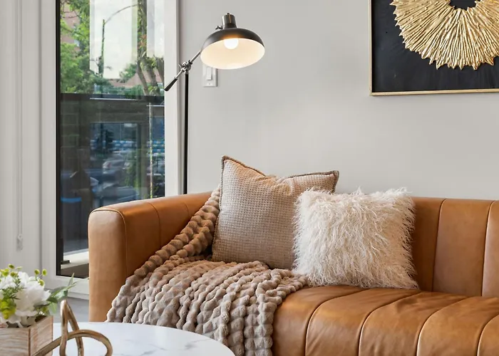 Bright 2bed 2bath In Brand New Pilsen Development Apartment *